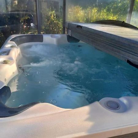 Bas De Villa, 2 Terrasses, Piscine, Spa, Sauna... Neffes 외부 사진