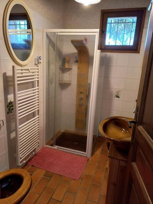 Bas De Villa, 2 Terrasses, Piscine, Spa, Sauna... Neffes 외부 사진